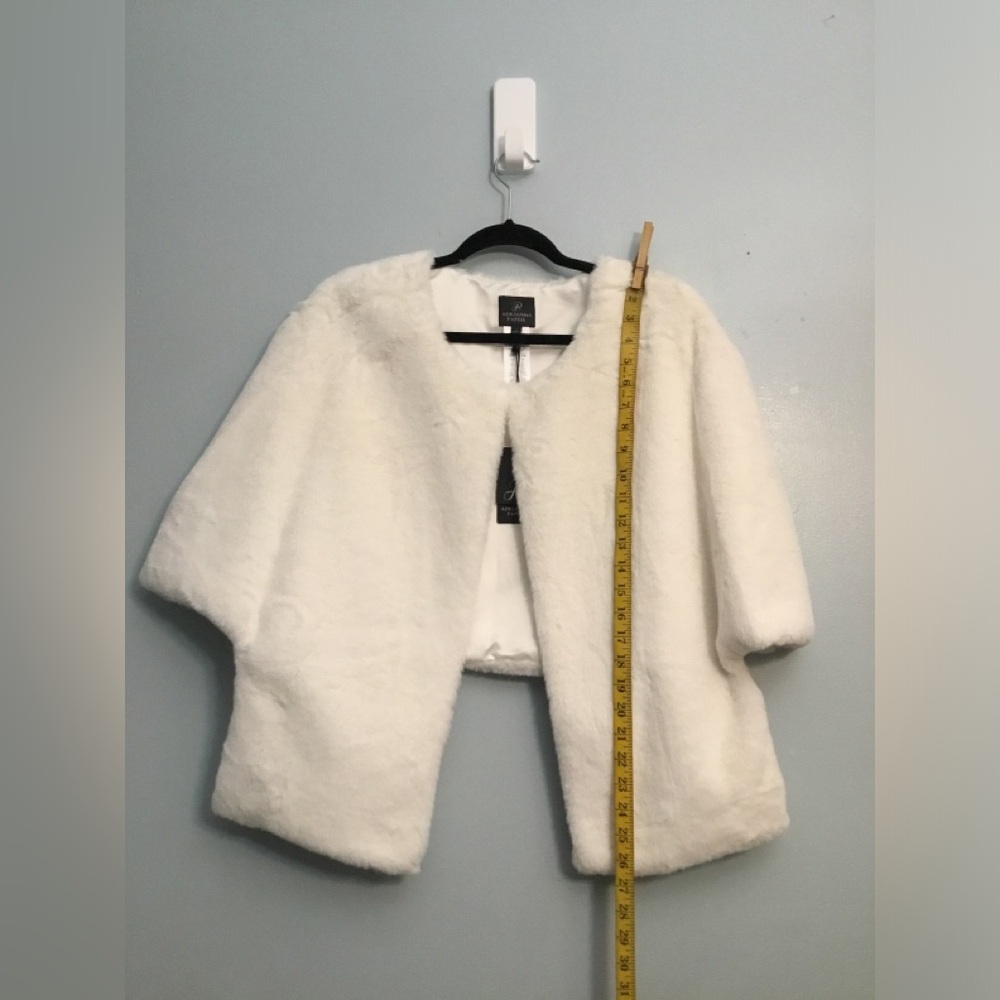 Adrianna Papell Ivory Satin Cape
